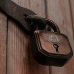 МВД: задержанного за вымогательство сотрудника Смоленского Банка посадили под домашний арест